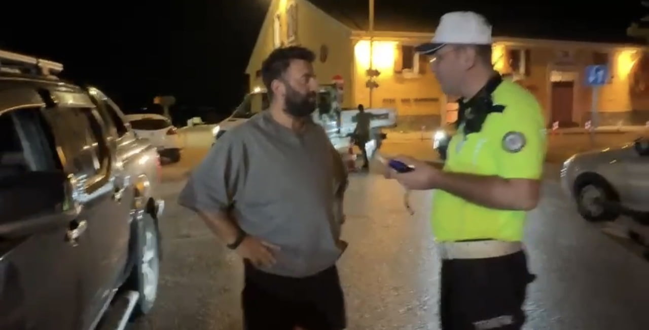 ALKOL ÇIKMAYINCA SEVİNÇTEN YERİNDE DURAMADI