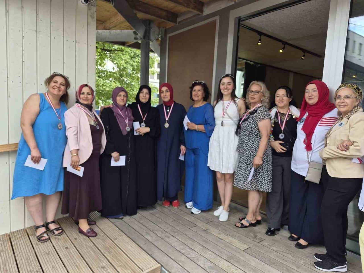 ALMANYA'NIN MÜNİH KENTİNDE DÜZENLENEN 2. GELENEKSEL 7 BÖLGE 7 SOFRA YEMEK YARIŞMASINDA ERZURUM'UN...
