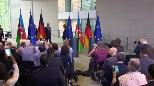 Almanya Başbakanı Friedrich Merz, eski Alman ve Rus siyasetçilerin Rusya-Ukrayna Savaşı’nın sona...