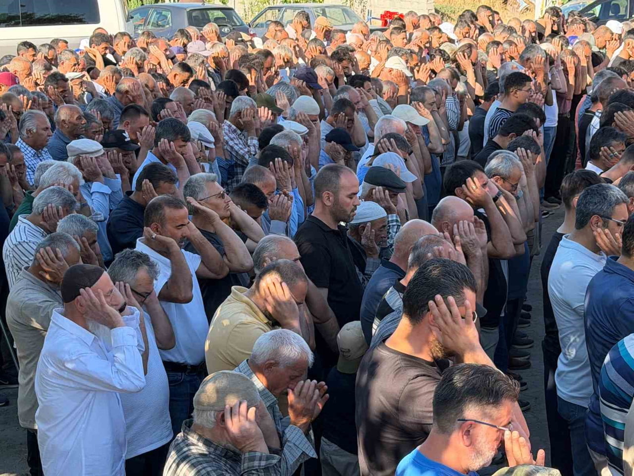 ALMANYA’DAN MEMLEKETLERİ KAYSERİ’YE GELMEK ÜZERE YOLA ÇIKAN VE NEVŞEHİR’DE YAPTIKLARI KAZANIN...