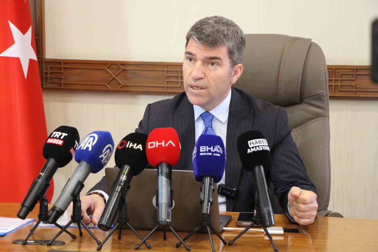 AMASYA VALİSİ ÖNDER BAKAN, İLDE ASAYİŞ OLAYLARINI ÖNLEMEK VE GERÇEKLEŞEN OLAYLARI ASGARİ...