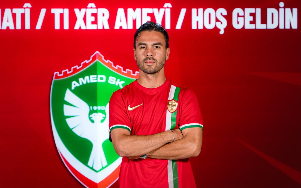 AMED SPORTİF FAALİYETLER, KAYSERİSPOR SPOR FORMASI GİYEN FURKAN SOYALP'I TRANSFER ETTİ.