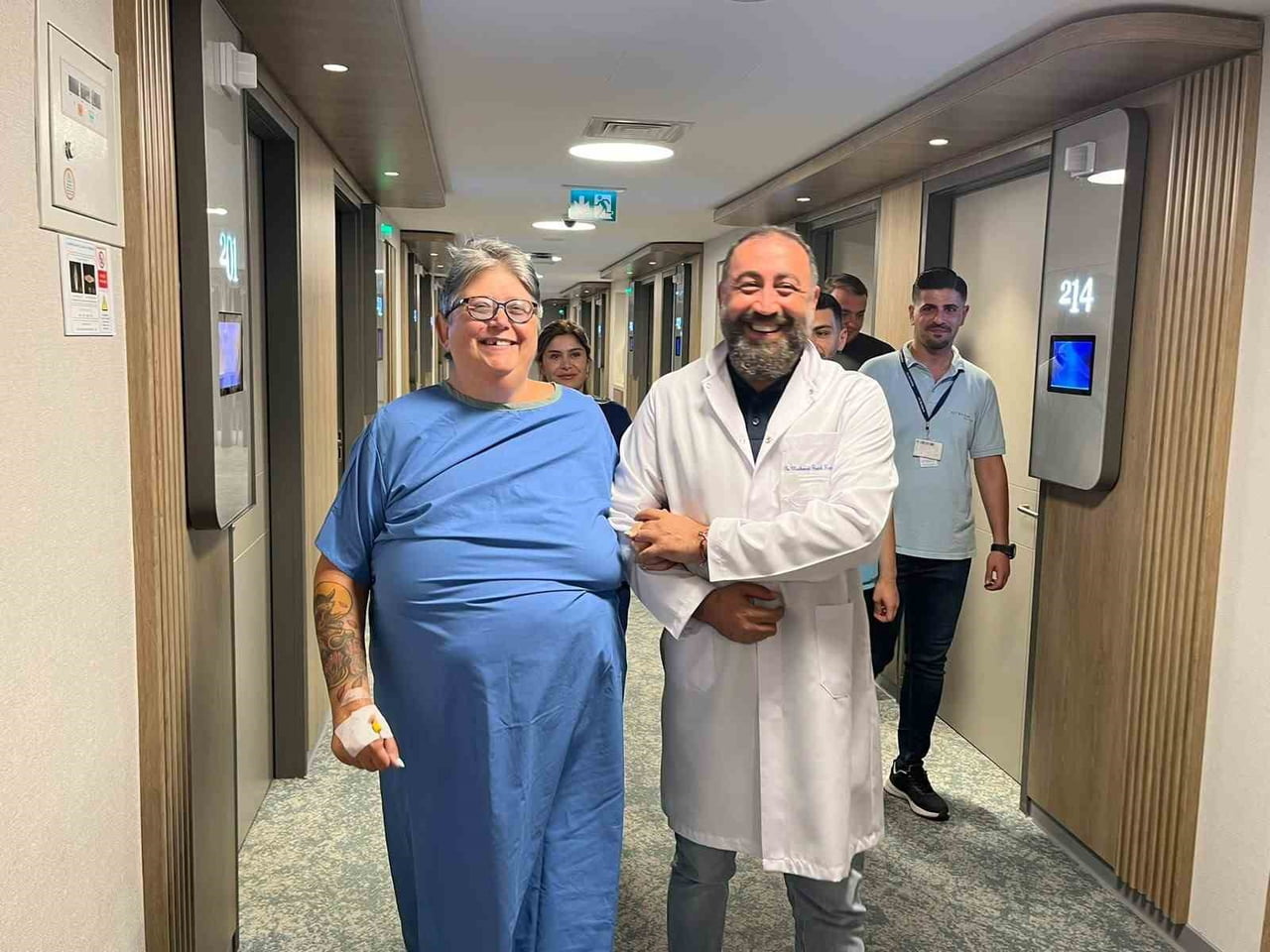 AMY MALİA CORKİLL VE GENEL CERRAHİ UZMANI DR. MEHMET FATİH KORKMAZ
