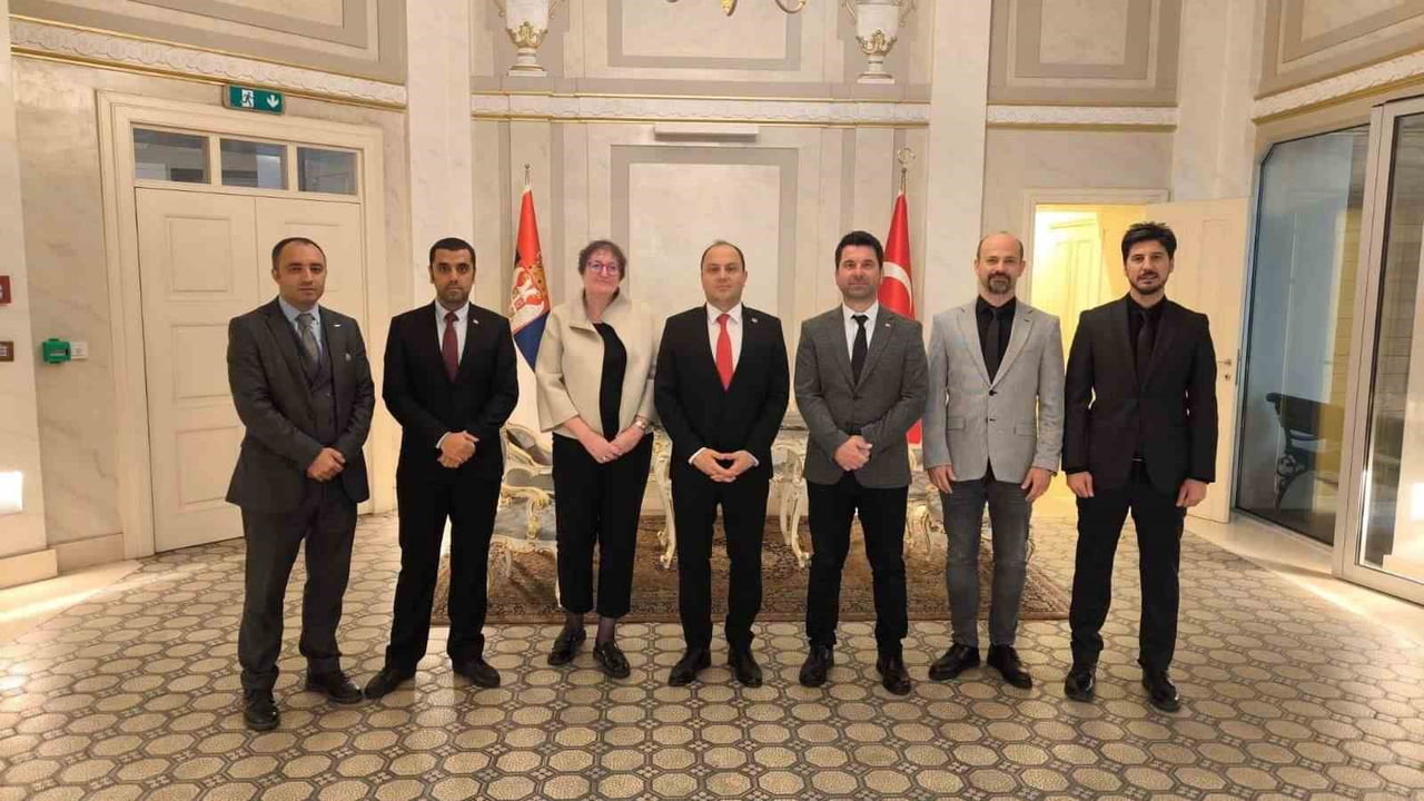 ANADOLU ÜNİVERSİTESİ AÇIKÖĞRETİM FAKÜLTESİ BÜNYESİNDE YER ALAN TÜRK DİLİ VE KÜLTÜRÜ ÖN LİSANS...