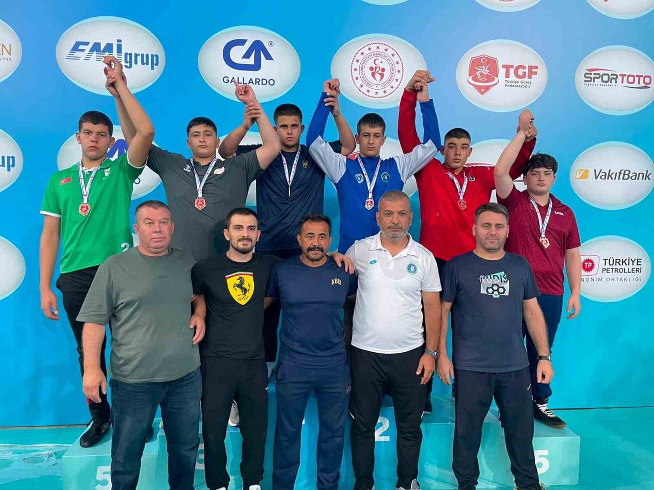 ANKARA’DA DÜZENLENEN 2. BÜYÜK GÜREŞ FESTİVALİ MİNİKLER TÜRKİYE ŞAMPİYONASI, 81 İLDEN 9-14 YAŞ...