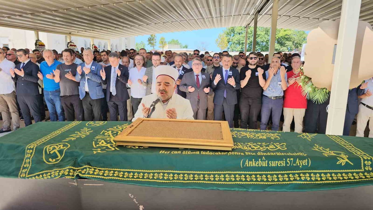 ANKARA’DA TEDAVİ GÖRDÜĞÜ SIRADA HAYATINI KAYBEDEN KARAELMAS ÜNİVERSİTESİ VAKFI BAŞKANI PROF. DR....