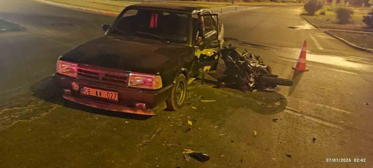 ANTALYA'NIN MANAVGAT İLÇESİNDE TİTREYENGÖL-ACISU KAVŞAĞI'NDA MOTOSİKLET İLE OTOMOBİLİN ÇARPIŞMASI...