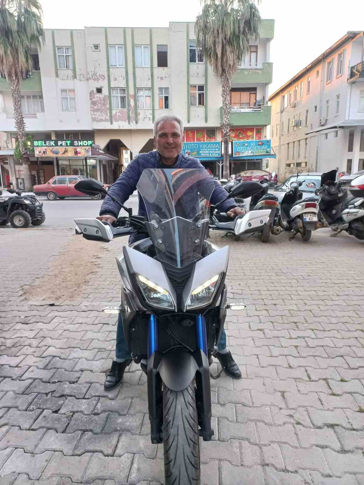 ANTALYA'NIN SERİK İLÇESİNDE MOTOSİKLETİYLE KAZA YAPAN 52 YAŞINDAKİ FARUK PÜSELİ, HASTANEDE VERDİĞİ...
