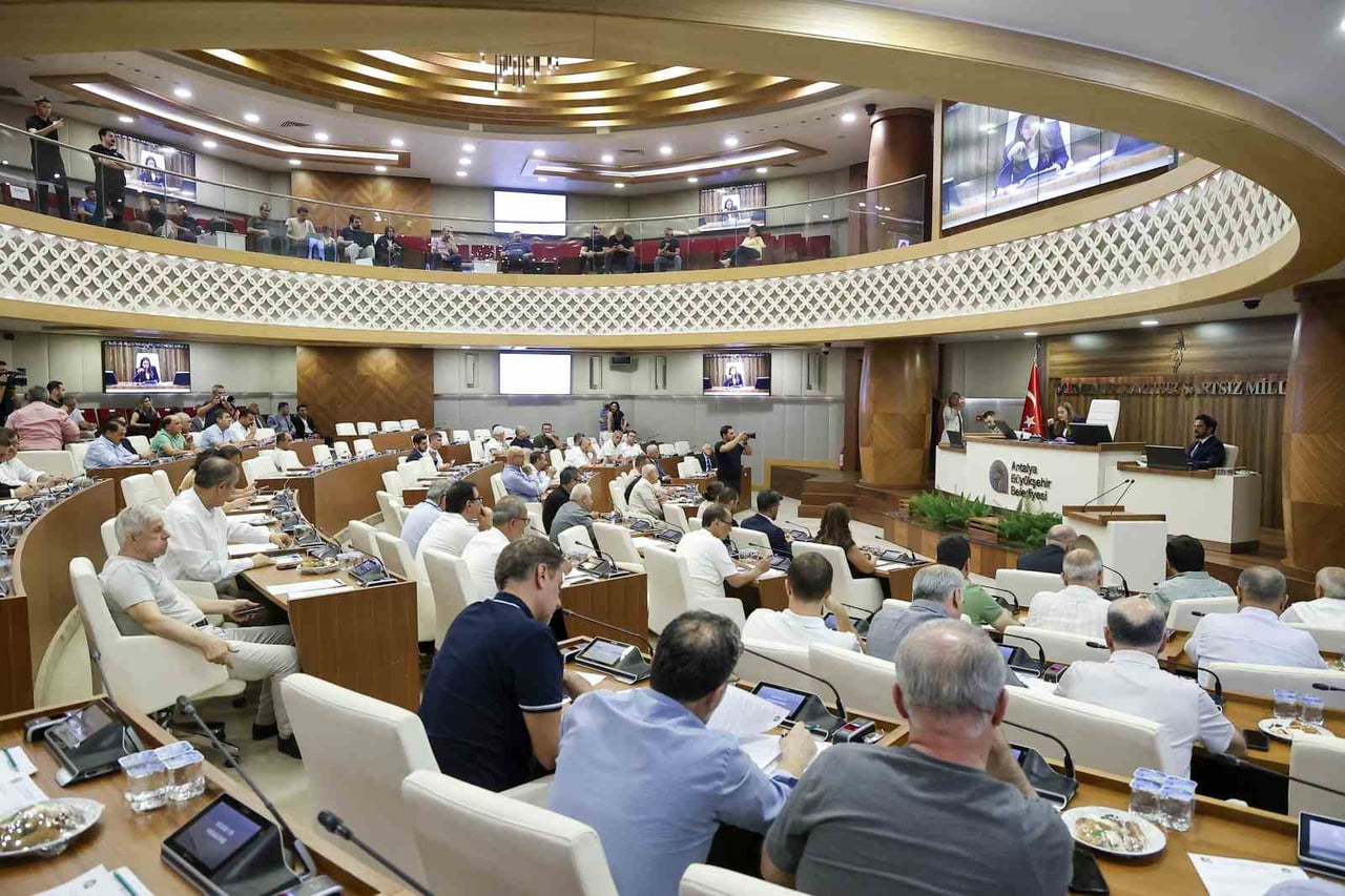 ANTALYA BÜYÜKŞEHİR BELEDİYE MECLİSİ’NİN TEMMUZ AYI İKİNCİ BİRLEŞİMİ BÜYÜKŞEHİR BELEDİYESİ BAŞKAN...