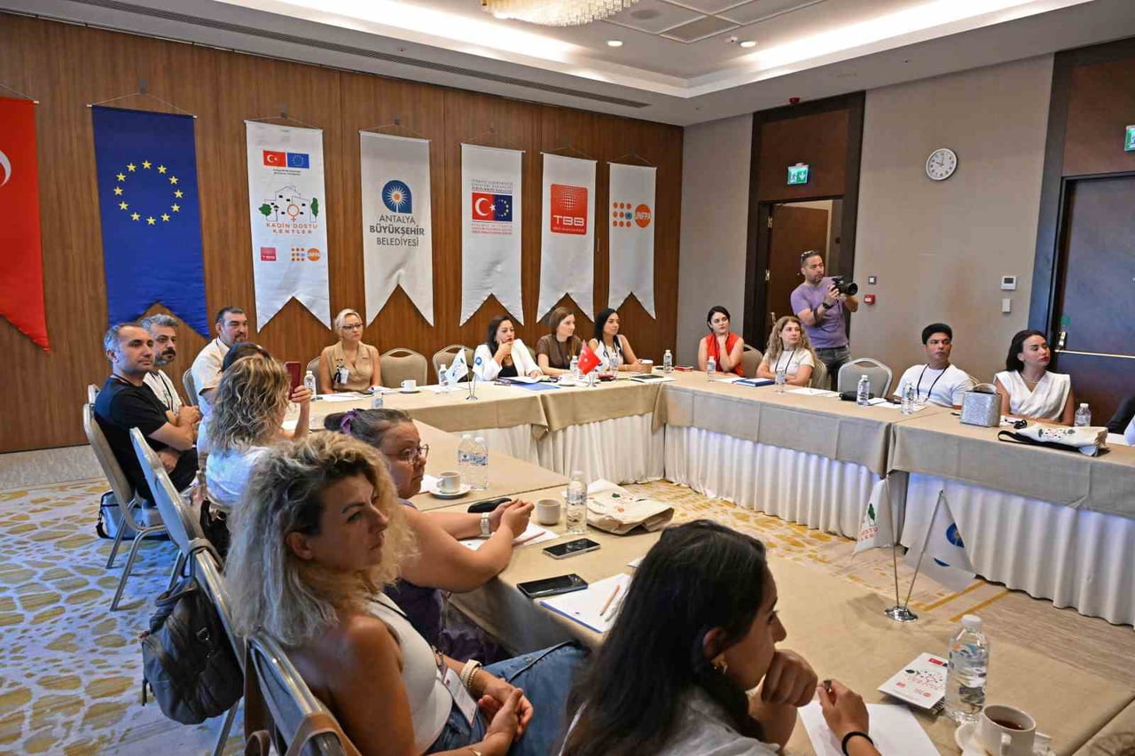 ANTALYA BÜYÜKŞEHİR BELEDİYESİ, YEREL EŞİTLİK MASASI TEMSİLCİLERİ İLE KADIN DOSTU KENTLER SİVİL...