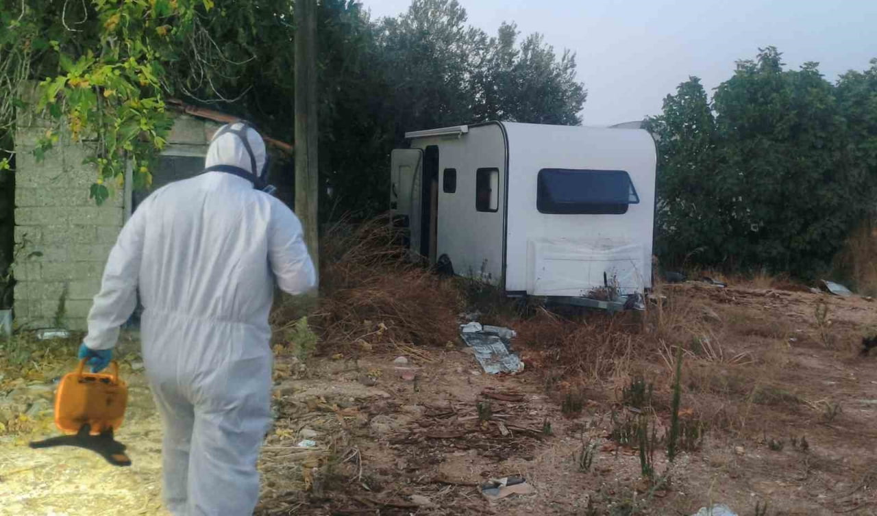 ANTALYA’DA ALKOL PROBLEMİ NEDENİYLE AİLESİNİN GÖRÜŞMEDİĞİ YAŞLI ADAM İKAMET OLARAK KULLANDIĞI...