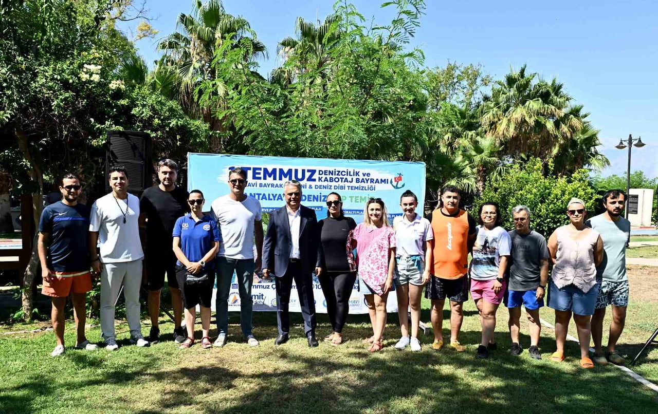 ANTALYA MURATPAŞA BELEDİYESİ’NİN GÖNÜLLÜ DALGIÇ EKİBİ, BELEDİYENİN FALEZLERDE BULUNAN BEŞ ÜCRETSİZ...
