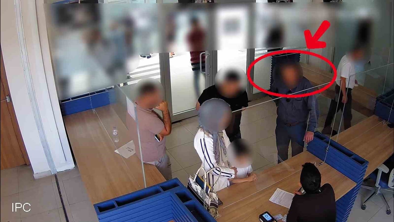 ANTALYA’NIN DÖŞEMEALTI İLÇESİNDE SAHTE KİMLİKLE GAYRİMENKUL SATIŞI İLE DOLANDIRICILIK YAPAN 1’İ...
