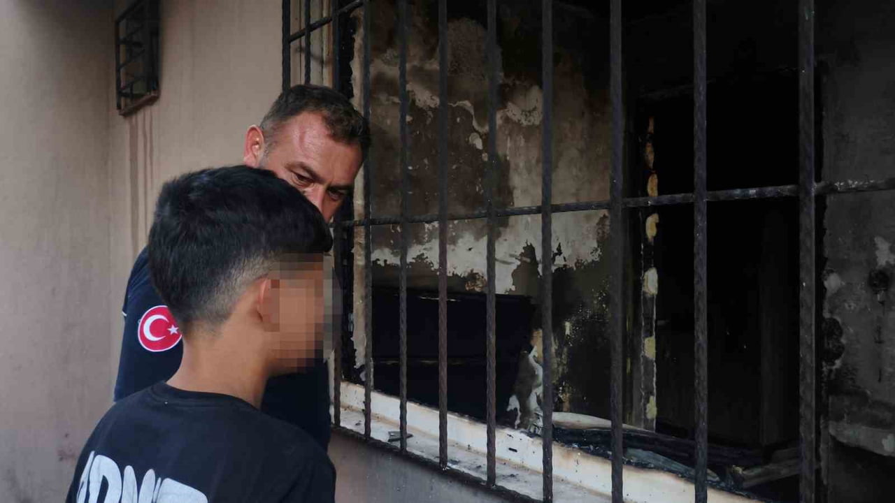 ANTALYA’NIN KEPEZ İLÇESİNDE ANNE VE BABASININ İŞTE OLDUĞU SIRADA EVDE YALNIZ OLAN 13 YAŞINDAKİ...