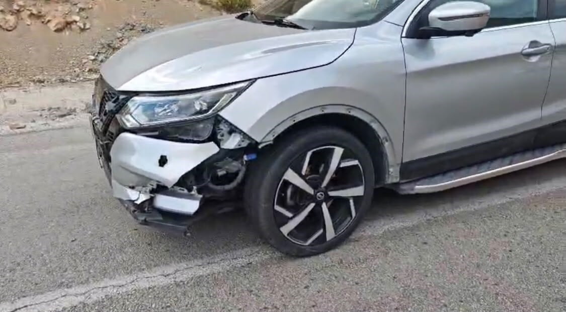 ARAÇTA MADDİ HASAR MEYDANA GELDİ.