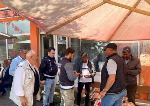 ARDAHAN'DA POLİS HUZUR VE GÜVEN İÇİN SAHAADA. (OLGUN YILDIZ/ARDAHAN-İHA)