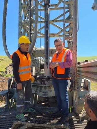 ARDAHAN BELEDİYESİNDEN SU SORUNUNA SONDAJ MÜJDESİ. (OLGUN YILDIZ/ARDAHAN-İHA)