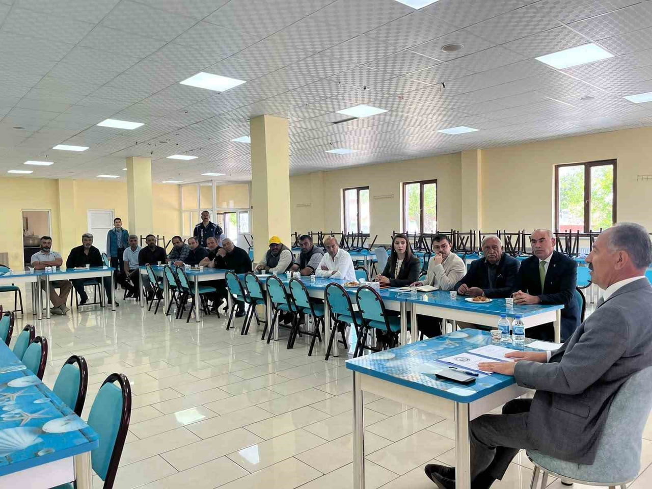 ARPAÇAY'DA "VATANDAŞ SORUYOR, BAŞKAN CEVAPLIYOR" BULUŞMALARININ 2’İNCİSİ...