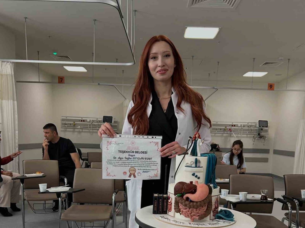 ARŞ. GÖR. DR. AYŞE TUĞBA KURT