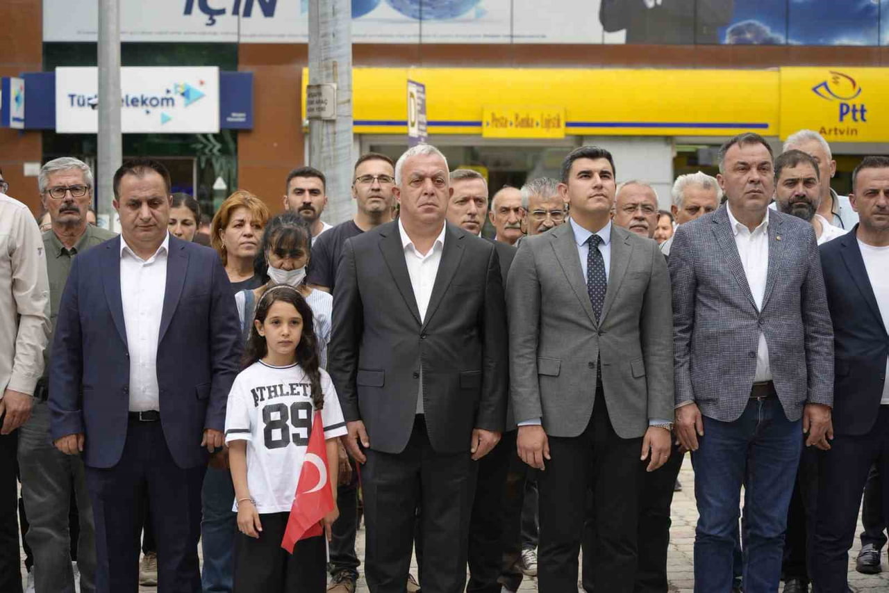 ARTVİN’İN SİMGELERİNDEN BİRİ HALİNE GELEN KAFKASÖR KÜLTÜR, TURİZM VE SANAT FESTİVALİ’NİN...