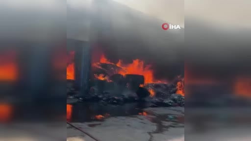 Atık toplama tesisinde yangın paniği