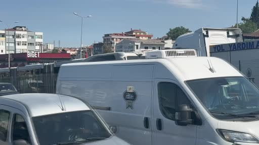 Avcılar’da metrobüste yangın
