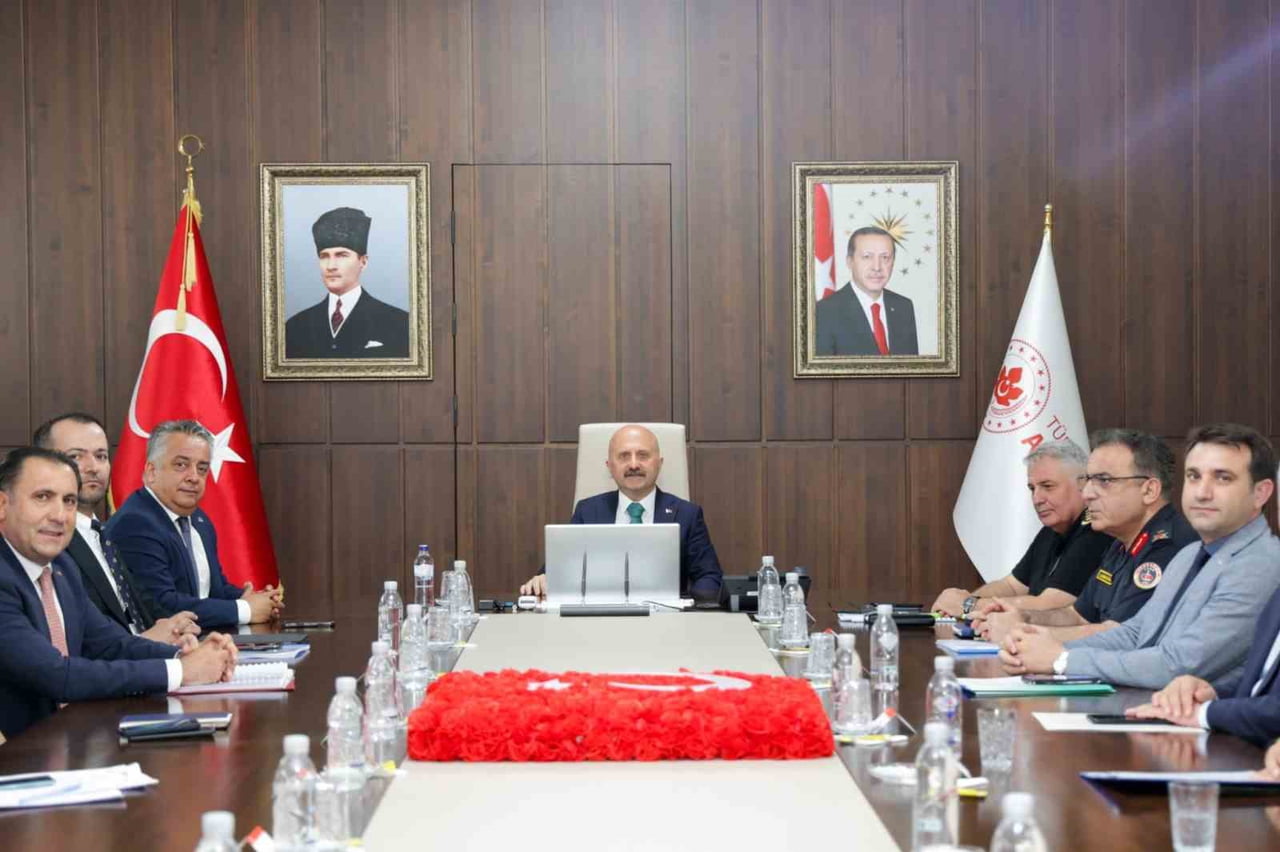 AYDIN'DA KADINA YÖNELİK ŞİDDETLE MÜCADELEDE YÜRÜTÜLEN ÇALIŞMALARIN DEĞERLENDİRİLMESİ VE KURUMLAR...