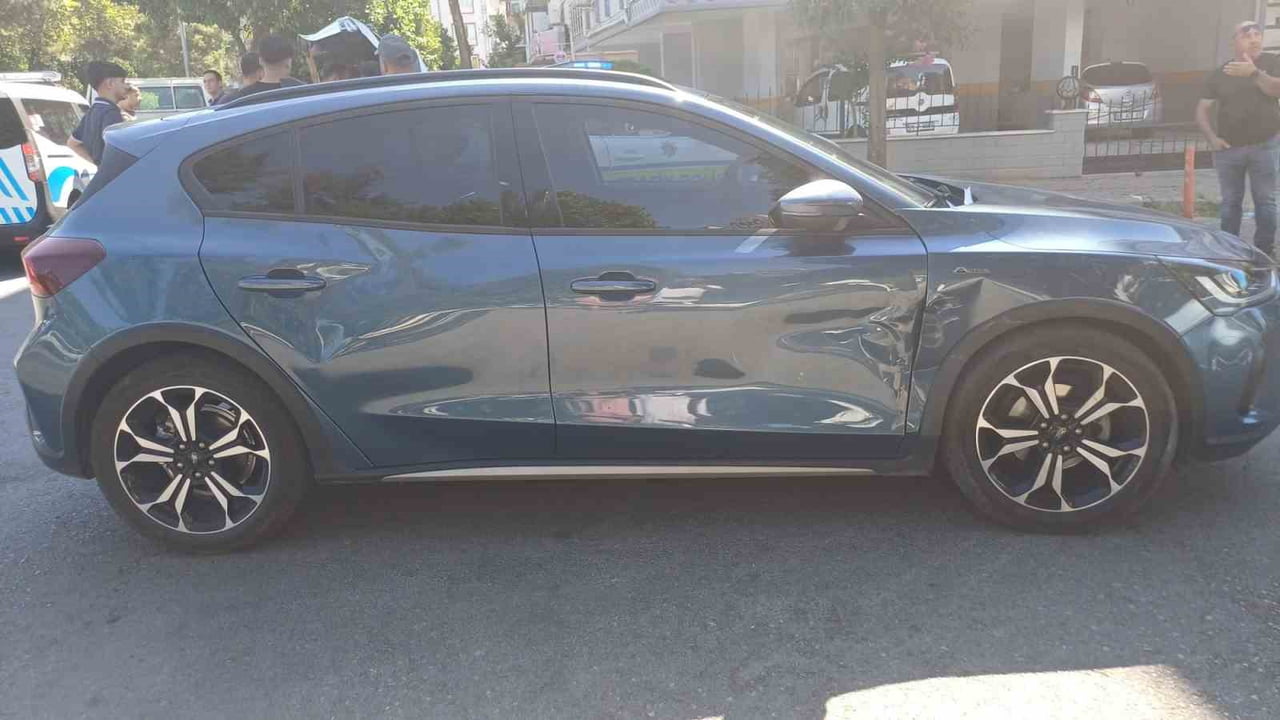 AYDIN'IN EFELER İLÇESİNDE MOTOSİKLET İLE OTOMOBİLİN ÇARPIŞMASI SONUCU MEYDANA GELEN KAZADA 1 KİŞİ...
