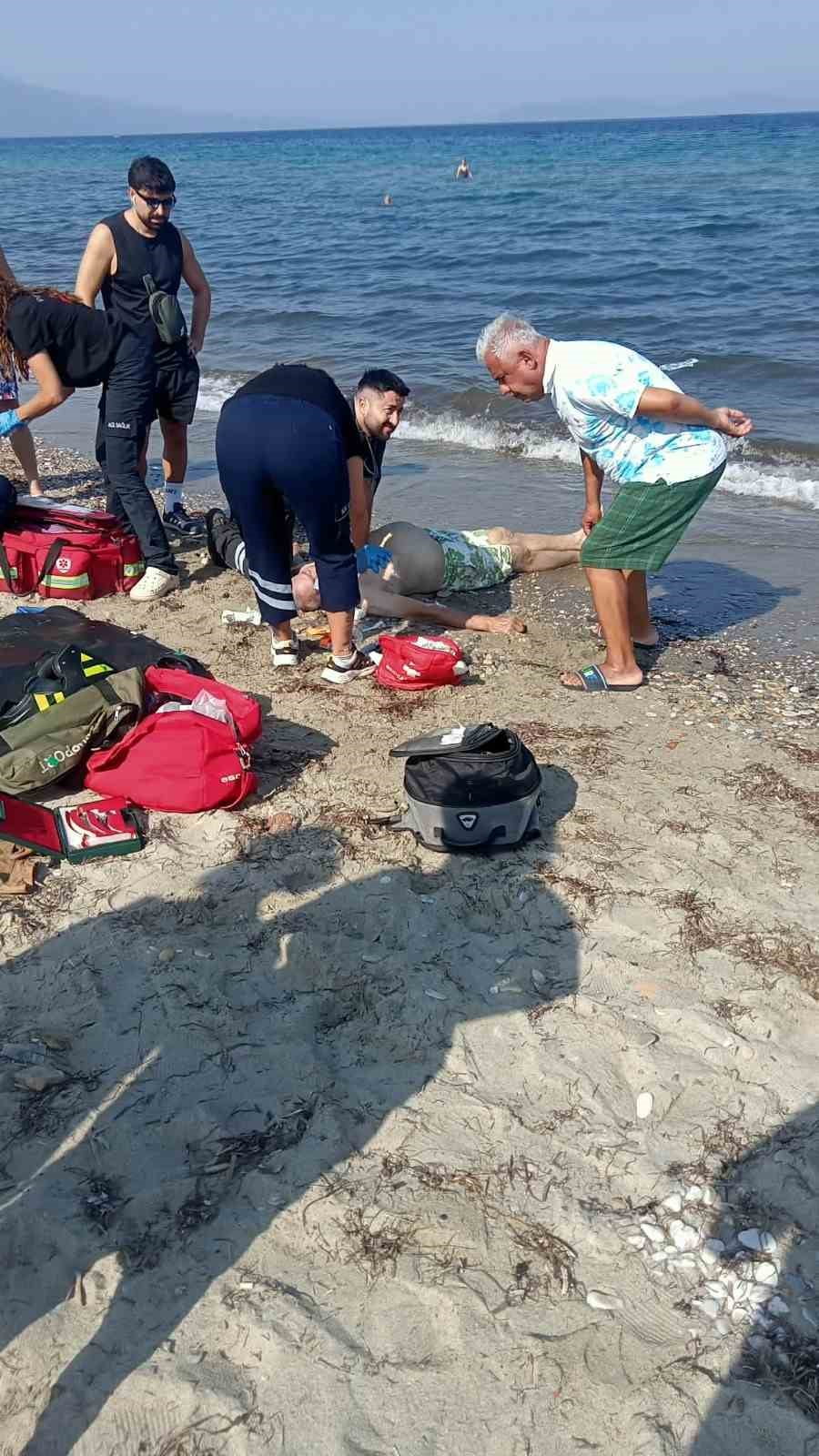 AYDIN'IN KUŞADASI İLÇESİNDE DENİZE GİREN 79 YAŞINDAKİ EMEKLİ BANKACI YAŞAR MAMACI, BOĞULARAK...