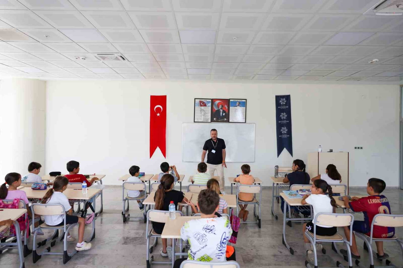 AYDIN BÜYÜKŞEHİR BELEDİYESİ’NİN ‘YAZ DÖNEMİ ETKİNLİKLERİ’ KAPSAMINDA DÜZENLEDİĞİ İNGİLİZCE...