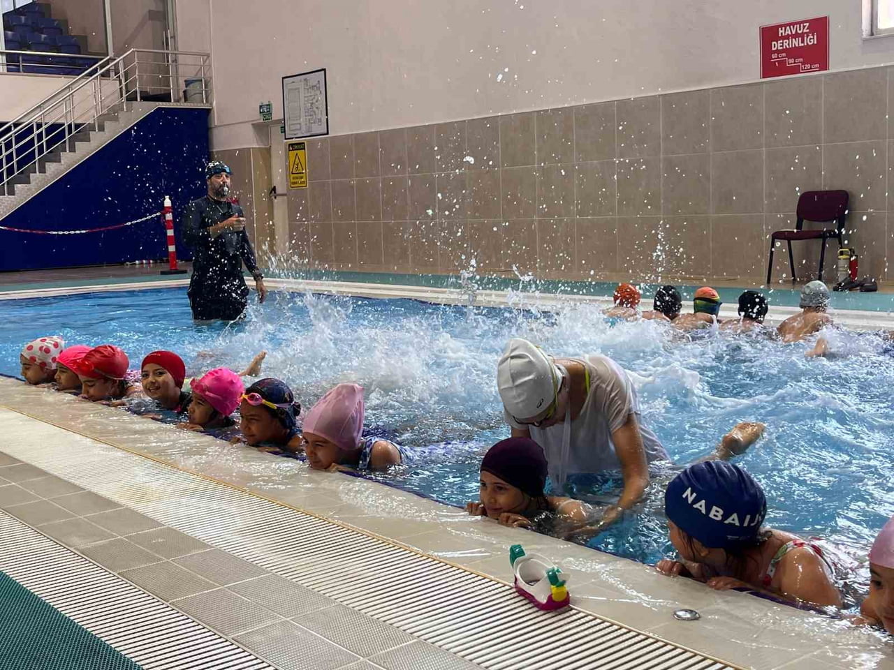 AYDIN GENÇLİK VE SPOR İL MÜDÜRLÜĞÜ TARAFINDAN NAZİLLİ YARI OLİMPİK KAPALI YÜZME HAVUZU'NDA...