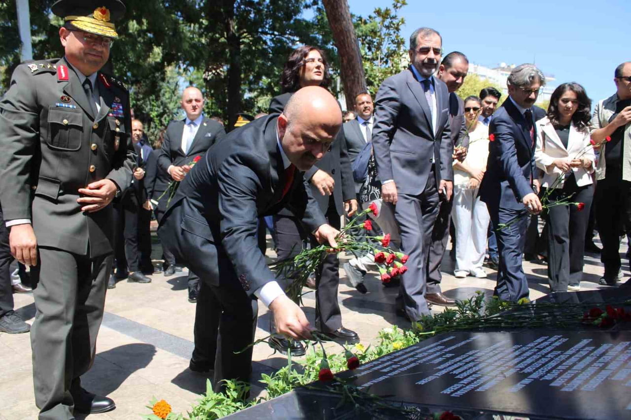 AYDIN VALİLİĞİ TARAFINDAN DÜZENLENEN '15 TEMMUZ ŞEHİTLERİNİ ANMA, DEMOKRASİ VE MİLLİ BİRLİK GÜNÜ'...