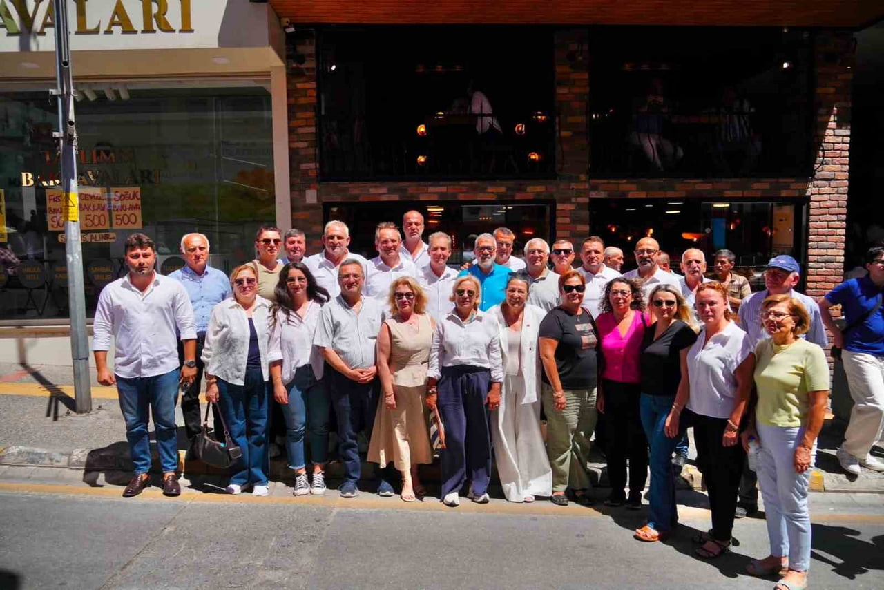 AYVALIK BELEDİYE BAŞKANI MESUT ERGİN CHP’DEN İSTİFA ETTİ