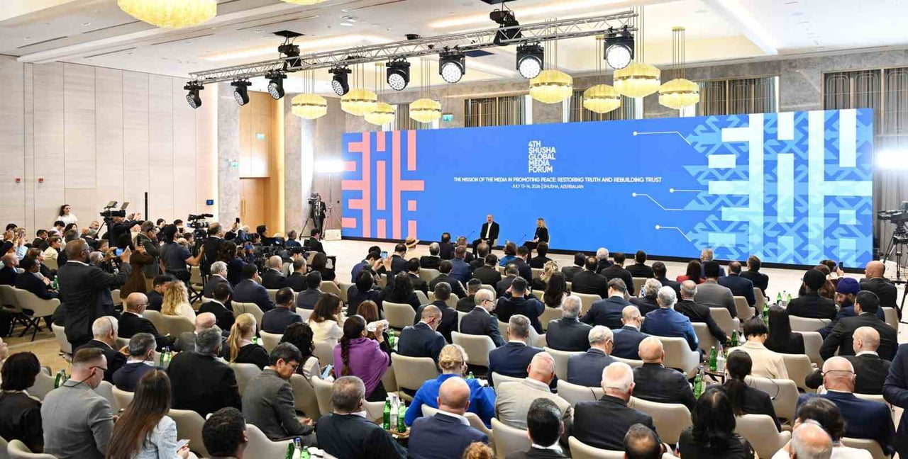 AZERBAYCAN MEDYA GELİŞTİRME AJANSI TARAFINDAN DÜZENLENEN, "BARIŞIN TEŞVİKİNDE MEDYANIN MİSYONU:...