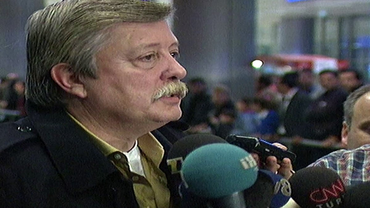 AZİZ ÜSTEL HAYATINI KAYBETTİ (ARŞİV)