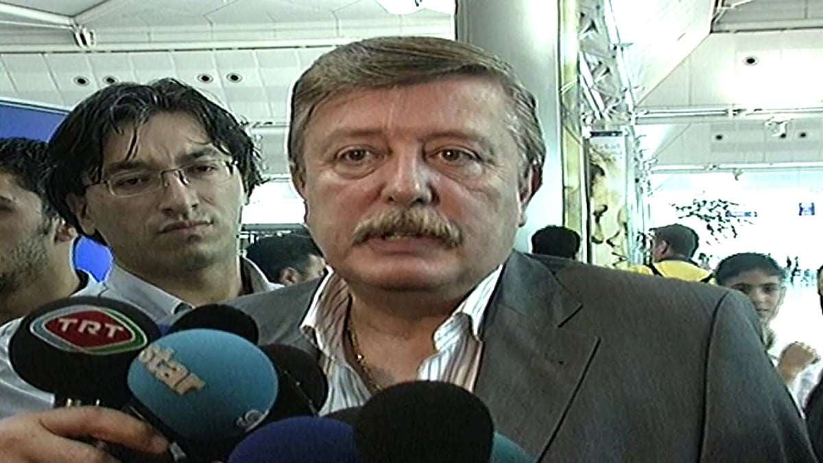AZİZ ÜSTEL HAYATINI KAYBETTİ (ARŞİV)