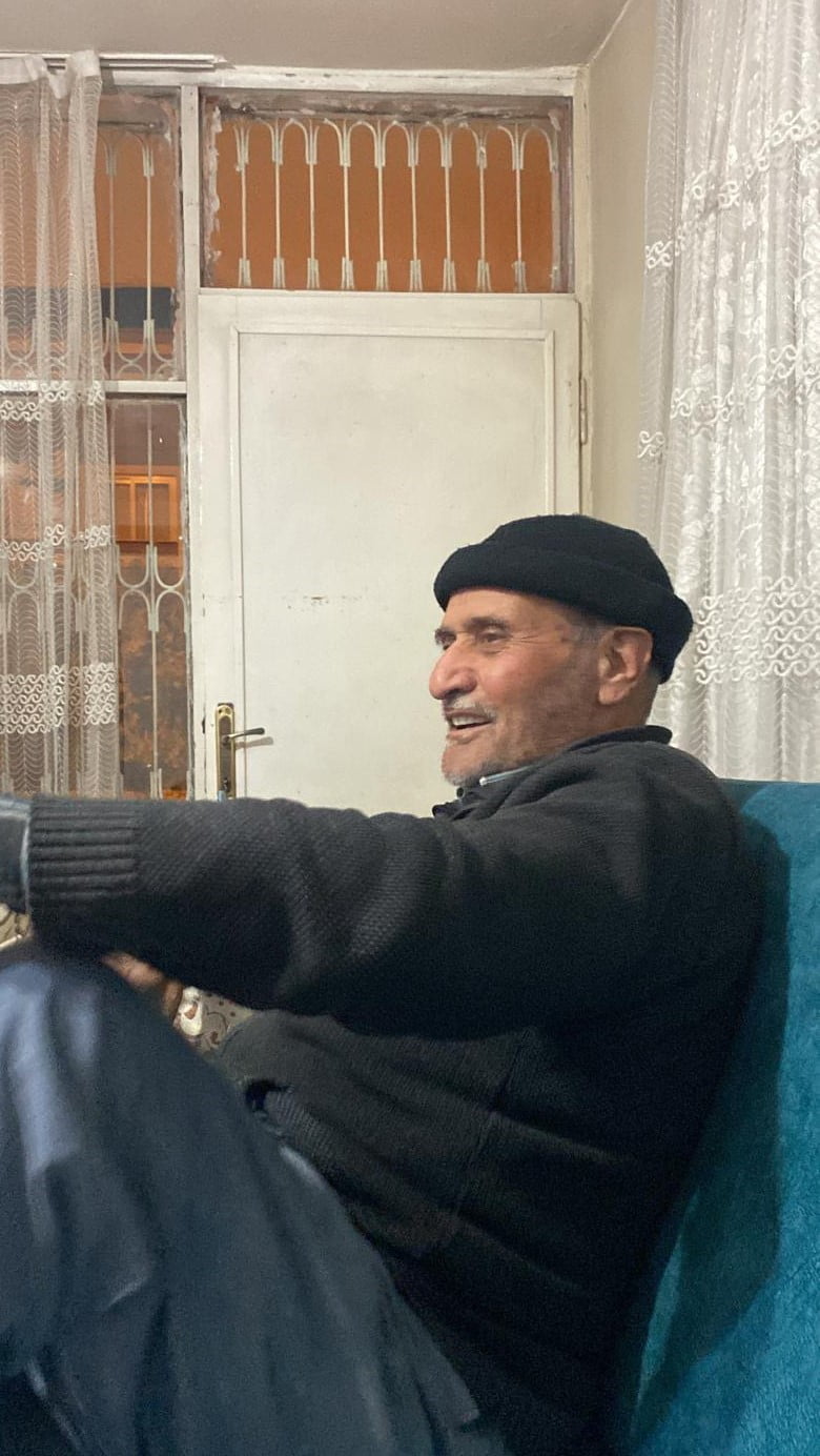 BABA MEHMET KARAMAN(77). MERSİN'İN TARSUS İLÇESİNDE TEDAVİ GÖREN BABA VE KIZI, 12 SAAT ARAYLA...