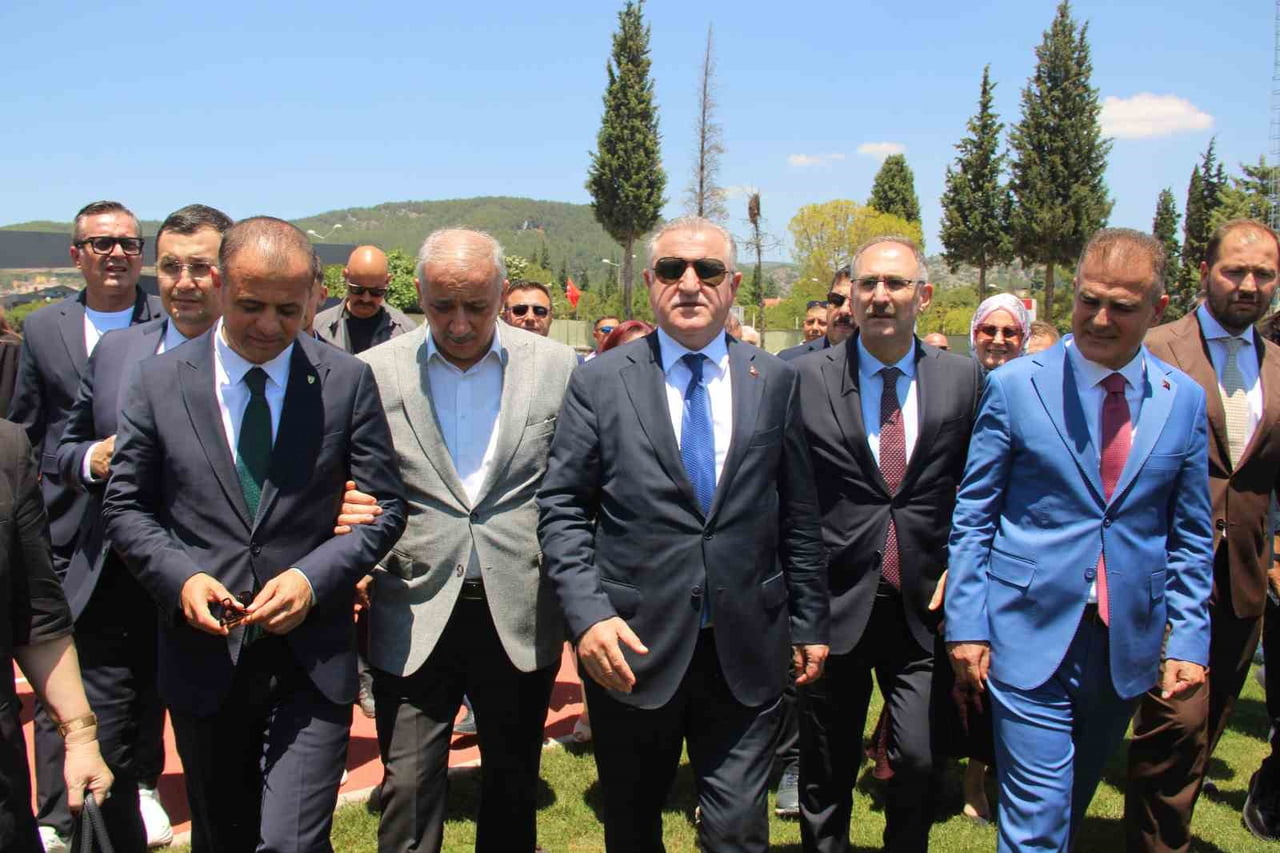 BAKAN BAK’TAN MUĞLA’DA YATIRIM MÜJDELERİ