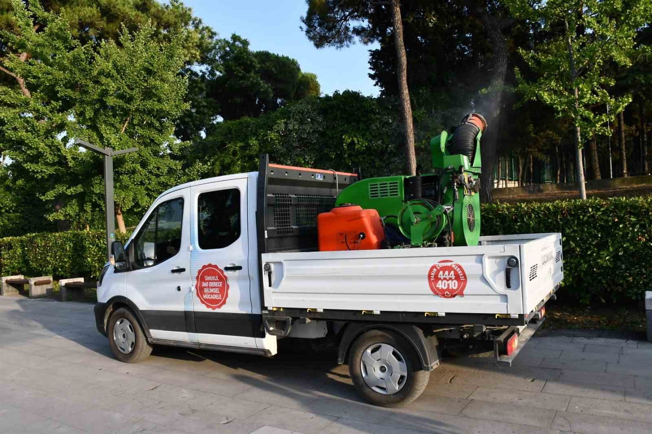 BALIKESİR BÜYÜKŞEHİR BELEDİYESİ, HALK SAĞLIĞINI KORUMAK VE BULAŞICI HASTALIK RİSKİNİ ORTADAN...