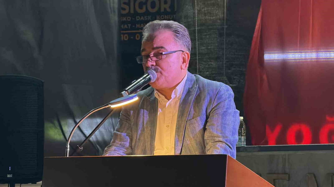 BALIKESİR’İN EDREMİT İLÇESİNDE, 15 TEMMUZ DEMOKRASİ VE MİLLİ BİRLİK GÜNÜ ANMA ETKİNLİKLERİ...