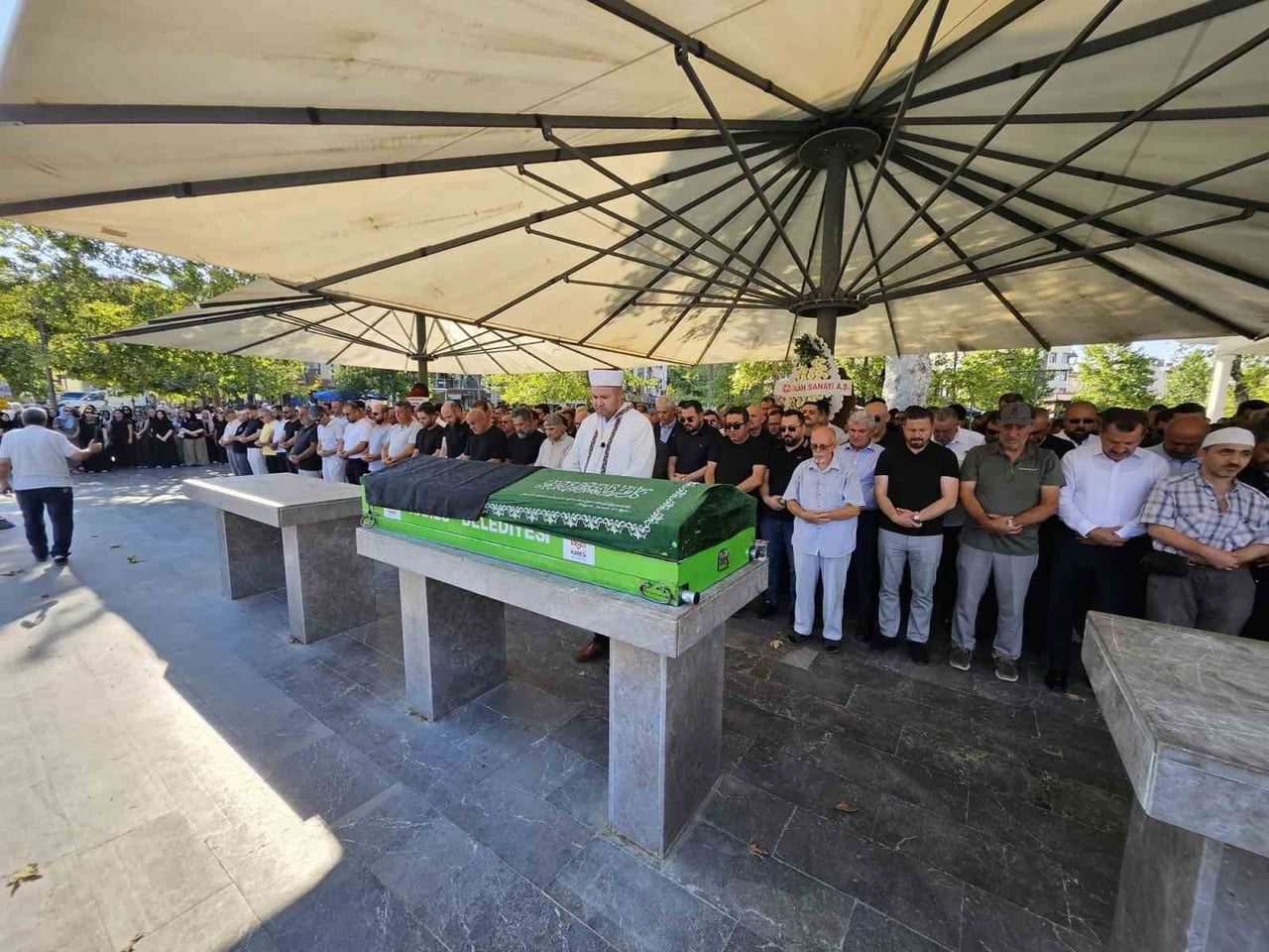 BALIKESİRLİ İŞADAMI MUHAMMET ŞEREMET HAYATINI KAYBETTİ