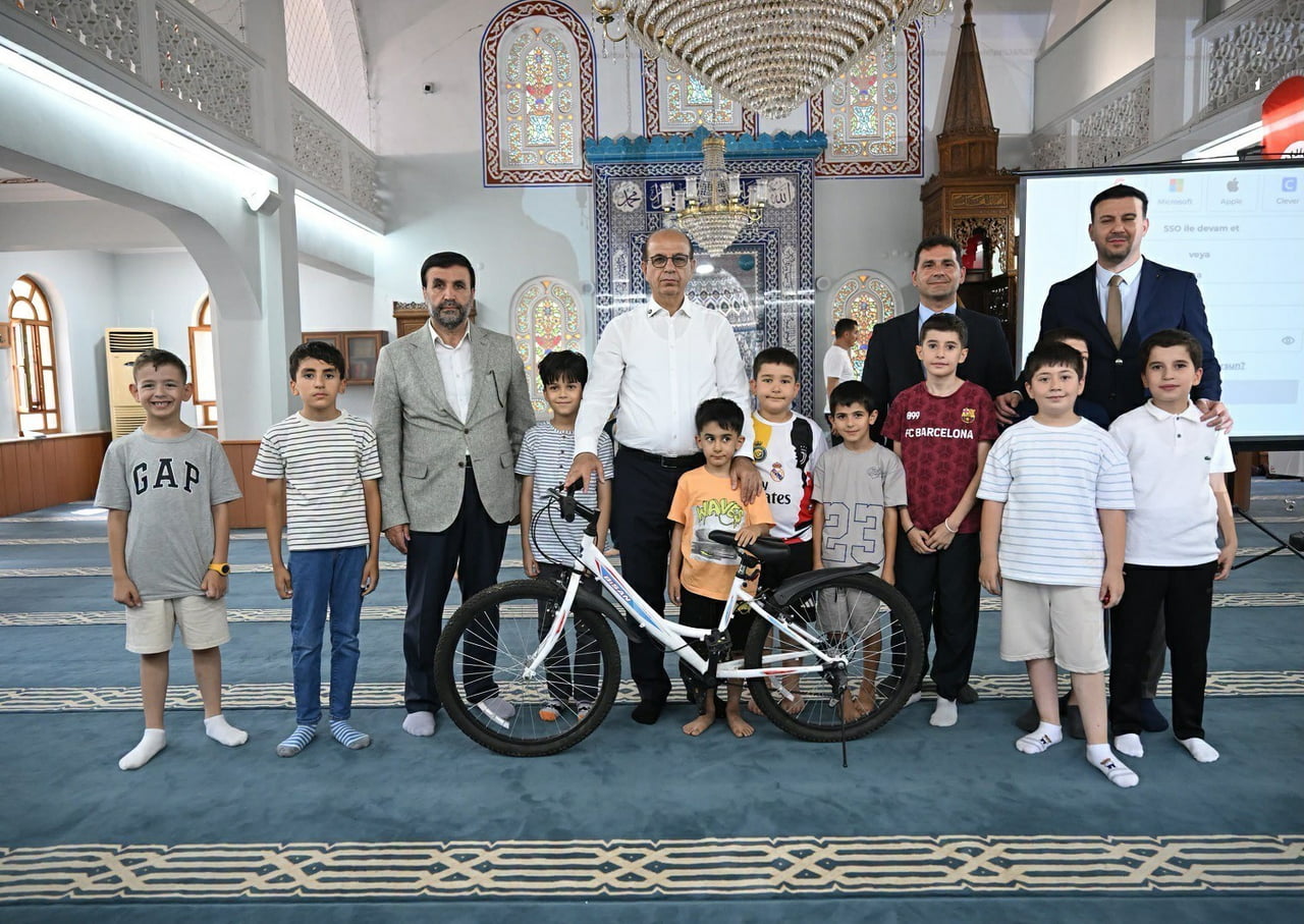 BAŞKAN GEÇİT, “ ROTAMIZ CAMİ NEŞESİ” ETKİNLİĞİNDE ÇOCUKLARIN COŞKUSUNA ORTAK OLDU