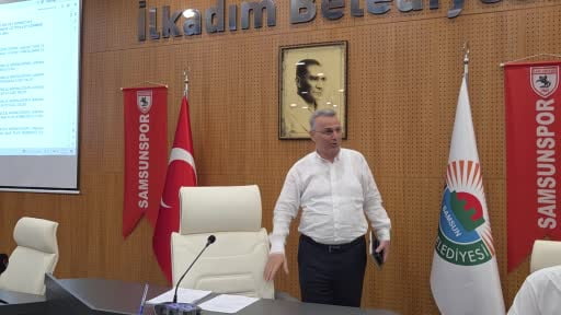 Başkan Kurnaz: "Sokak hayvanlarını topluyoruz ancak azalmıyor"