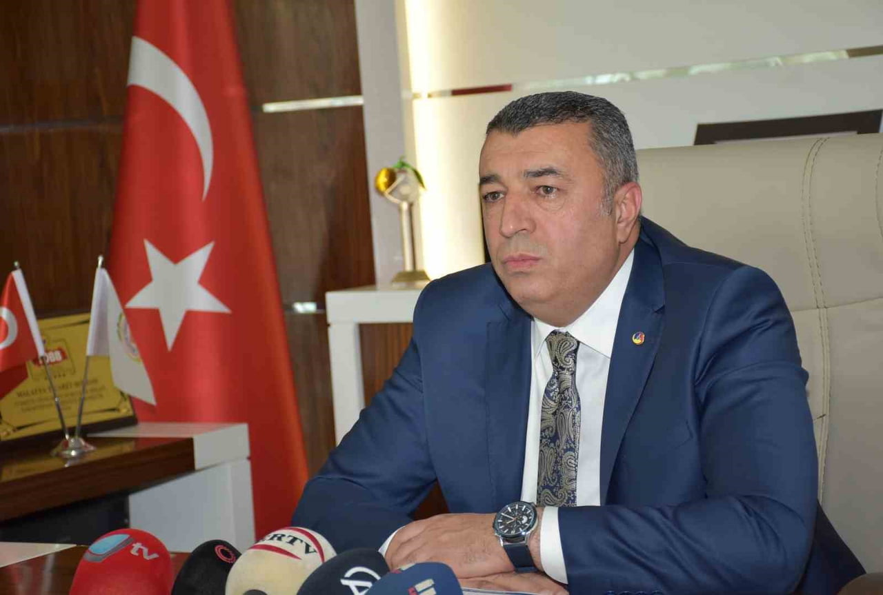 BAŞKAN ÖZCAN'DAN 15 TEMMUZ DEMOKRASİ VE MİLLİ BİRLİK GÜNÜ MESAJI