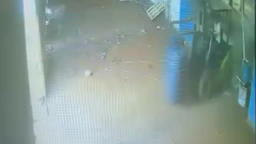Başkentte hırsızlık için girdiği fabrikada suçüstü yakalandı