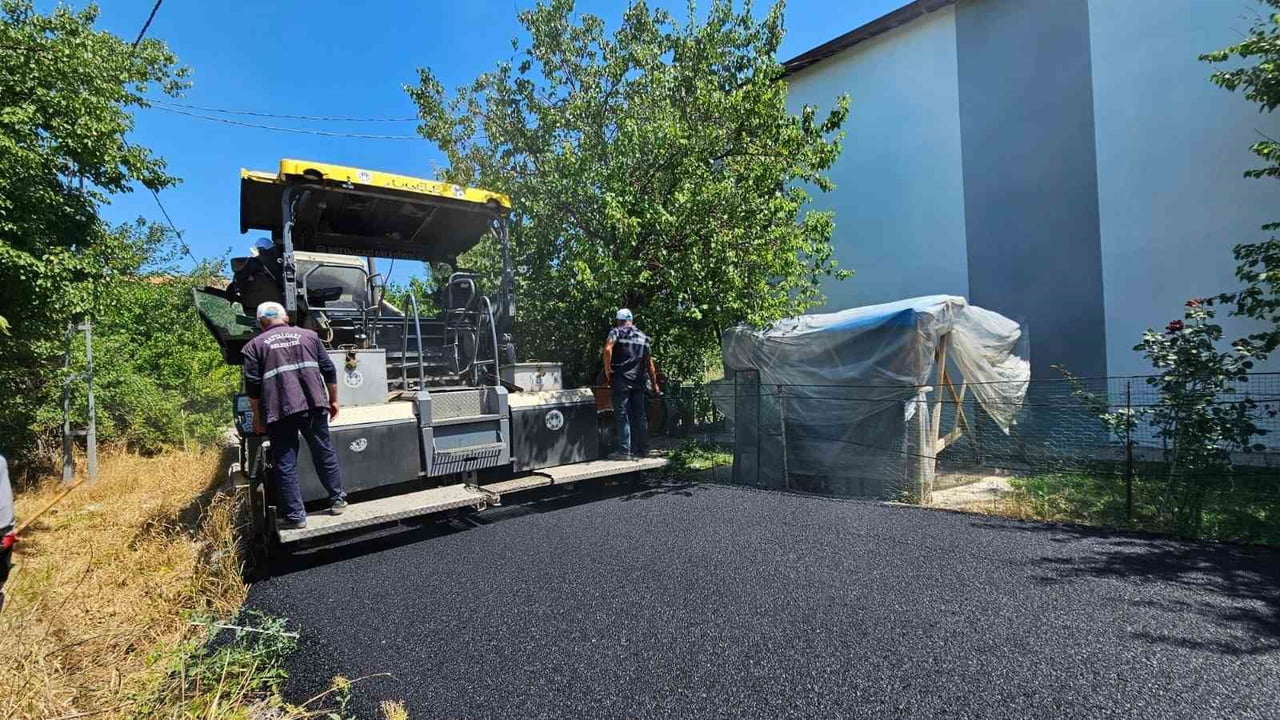 BATTALGAZİ'DE ASFALT MESAİSİ ARALIKSIZ SÜRÜYOR