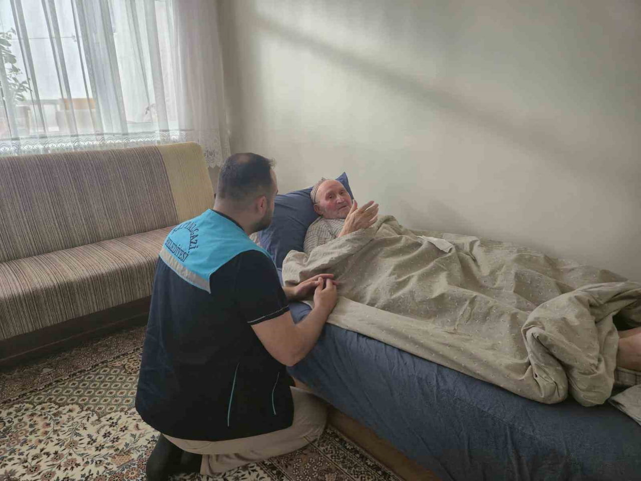 BATTALGAZİ BELEDİYESİ'NDEN YAŞLI VE ENGELLİ BİREYLERE YÖNELİK SOSYAL DESTEK ÇALIŞMALARI