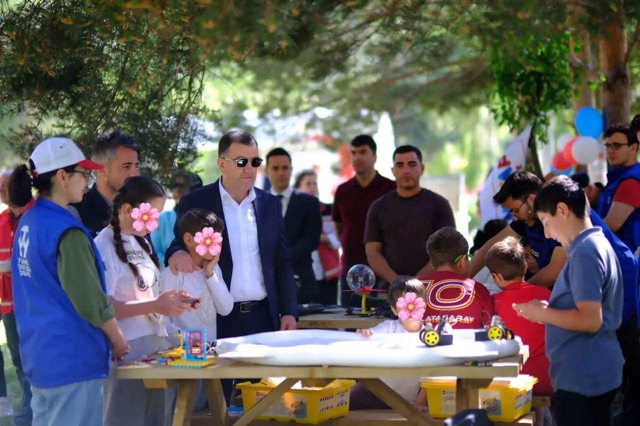 BAYBURT'TA KORUYUCU AİLELER VE ÇOCUKLAR PİKNİKTE BULUŞTU