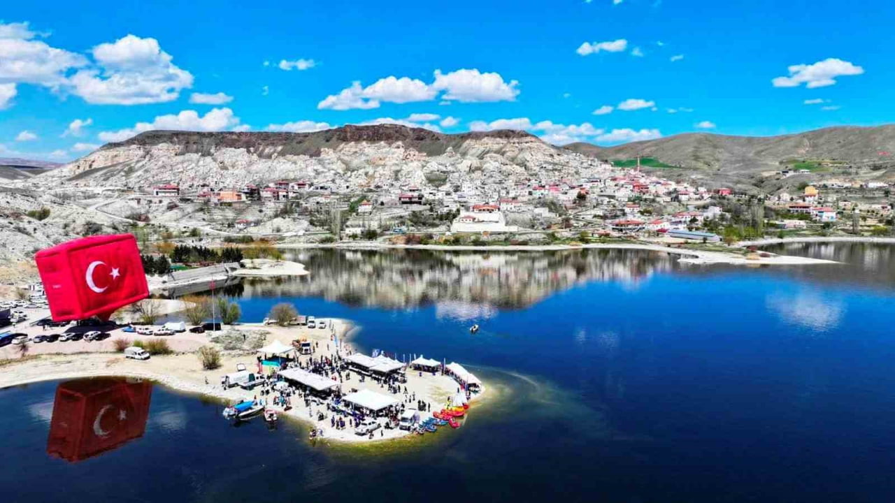 BAYRAMHACI'NIN KAYSERİ İÇİN ÖNEMLİ BİR TURİZM DESTİNASYONU OLACAĞINI VURGULAYAN BAŞKAN...