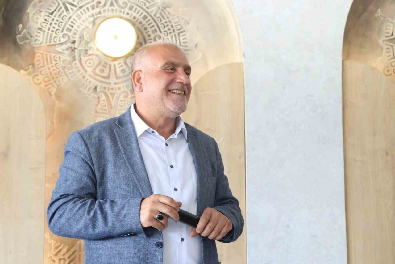 BELEDİYE BAŞKANI İBRAHİM SANDIKÇI